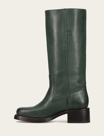 Frye Great Value - Women's Forest Campus 14L Boot