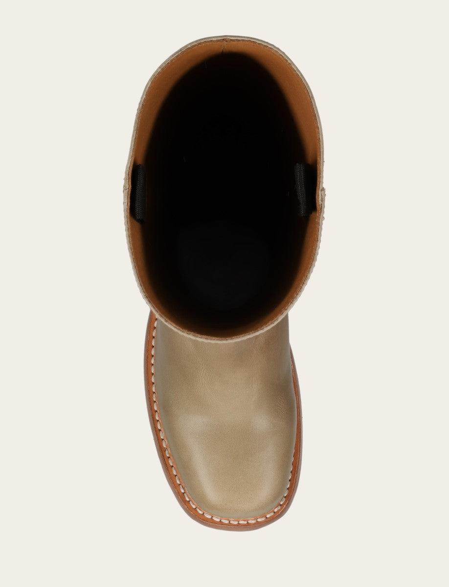 Frye Classic - Eucalyptus Campus 14L Wide Calf Boots
