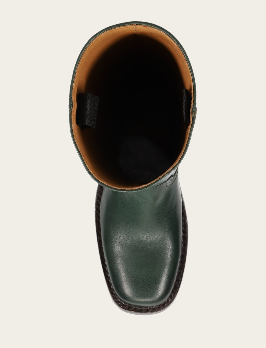 Frye Deals - Forest Campus 14L Wide Calf Boots