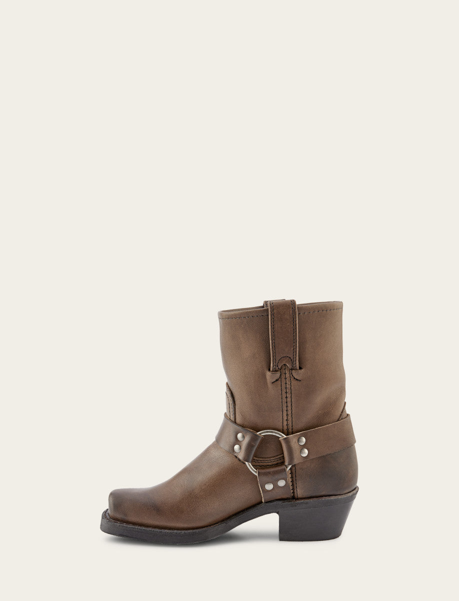 Frye Featured - Women's Smoke Harness 8R Boots