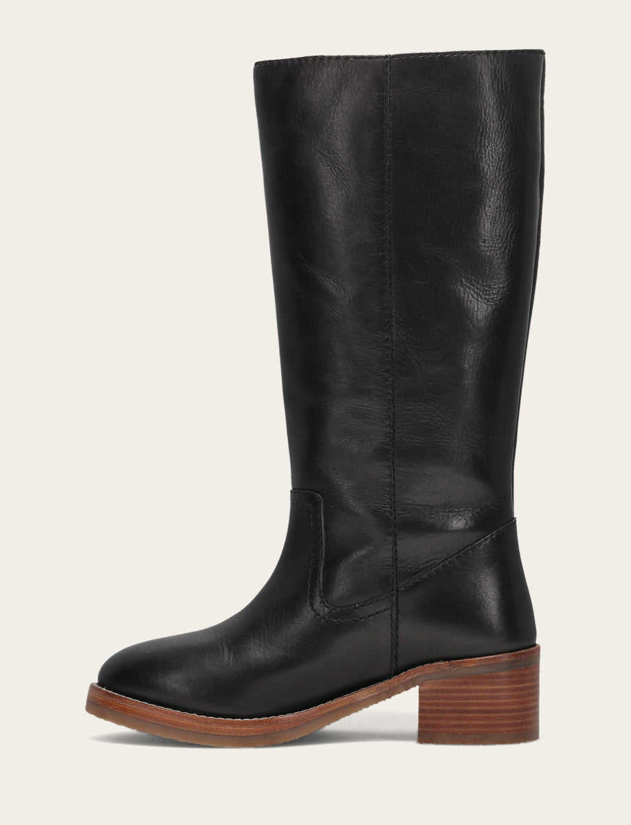 Frye Great Value - Women's Black Andrea 14R Boot