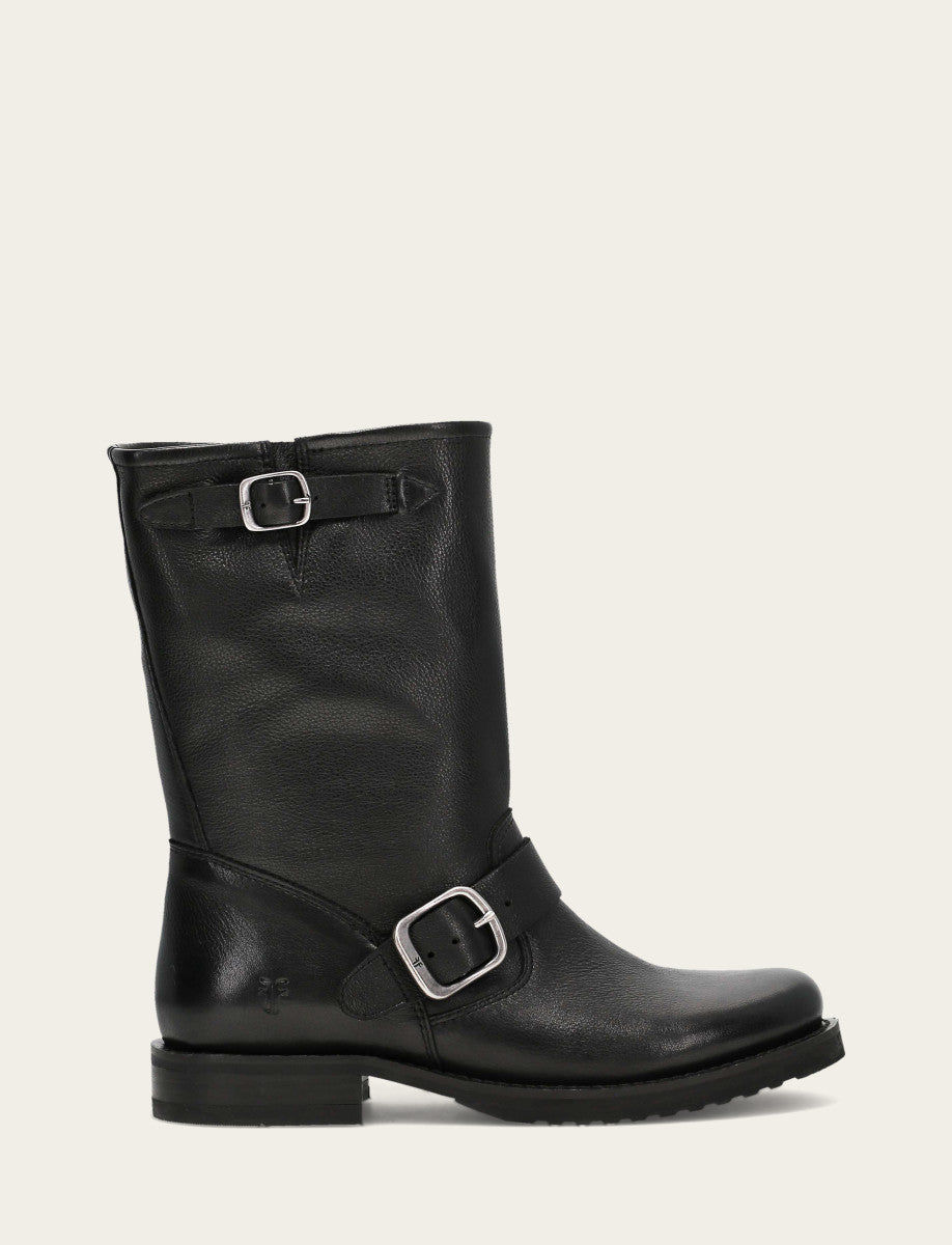 Frye Special Offer - Veronica Flex Short