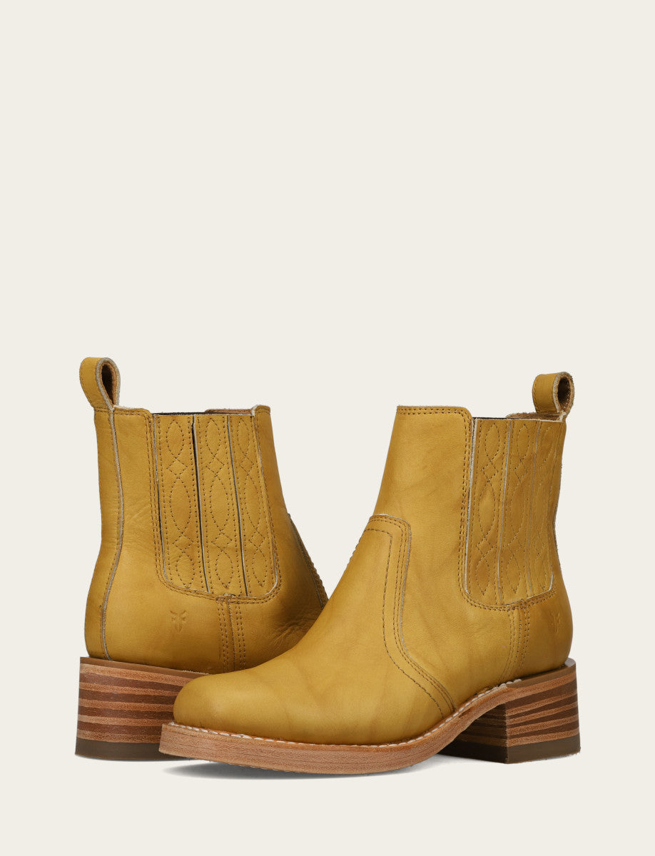 Frye Classic - Women's Banana Campus Chelsea Booties