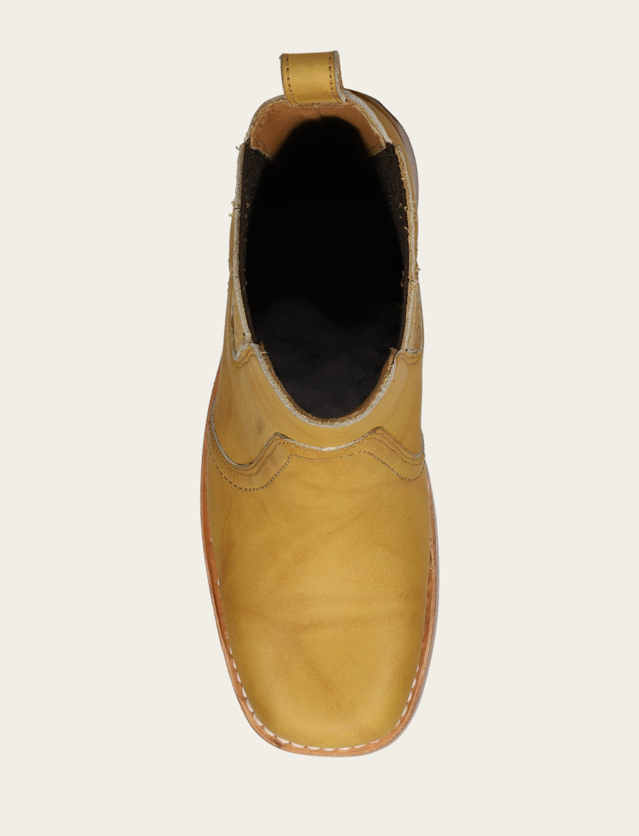 Frye Classic - Women's Banana Campus Chelsea Booties