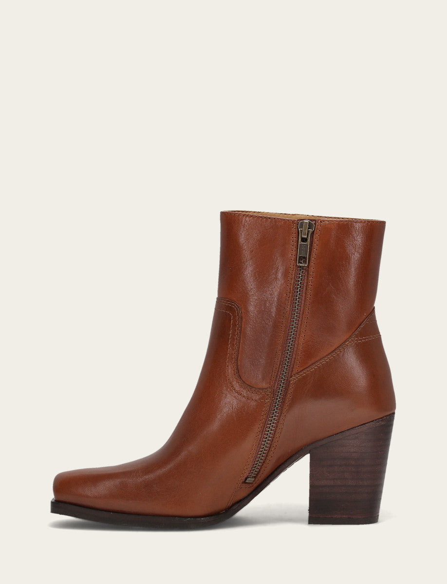 Frye Signature - Women's Cinnamon Shiloh Zip Booties
