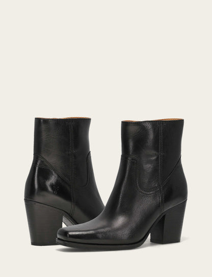 Frye Signature - Women's Black Shiloh Zip Booties