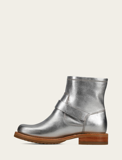 Frye Featured - Women's Silver Veronica Flex Booties