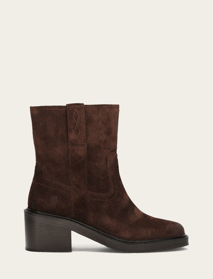 Frye Premium - Women's Chocolate Kate Short Inside Zip Boot