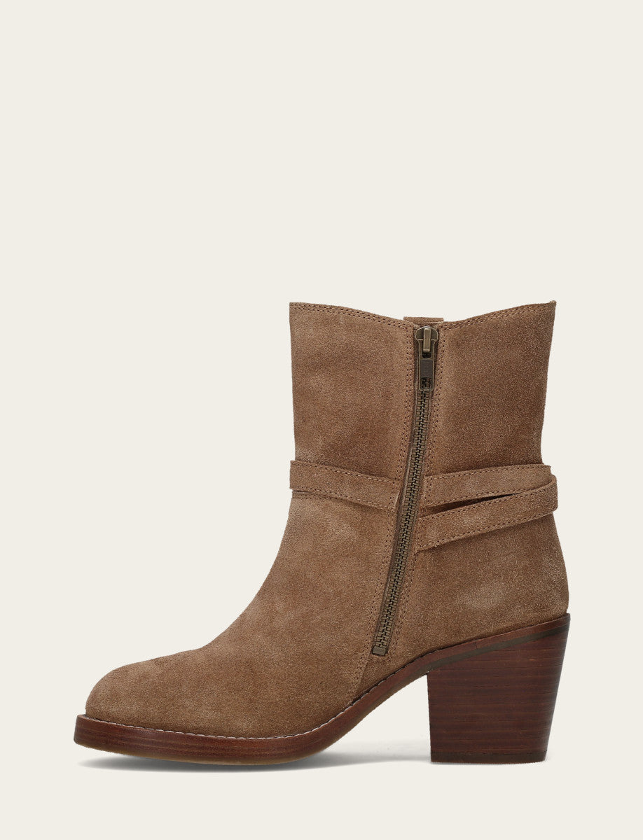 Frye Great Value - Women's Mushroom Rylee Belted Inside Zip Boot