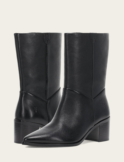 Frye Deals - Women's Black Sadie Softy Mid Booties