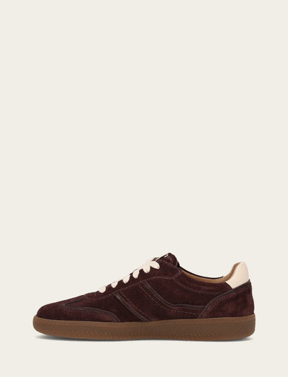 Frye Great Value - Women's Cherry Lacquer Milly Low Lace Sneaker