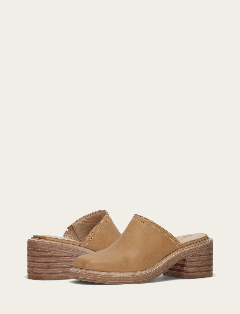 Frye Signature - Kate Mule