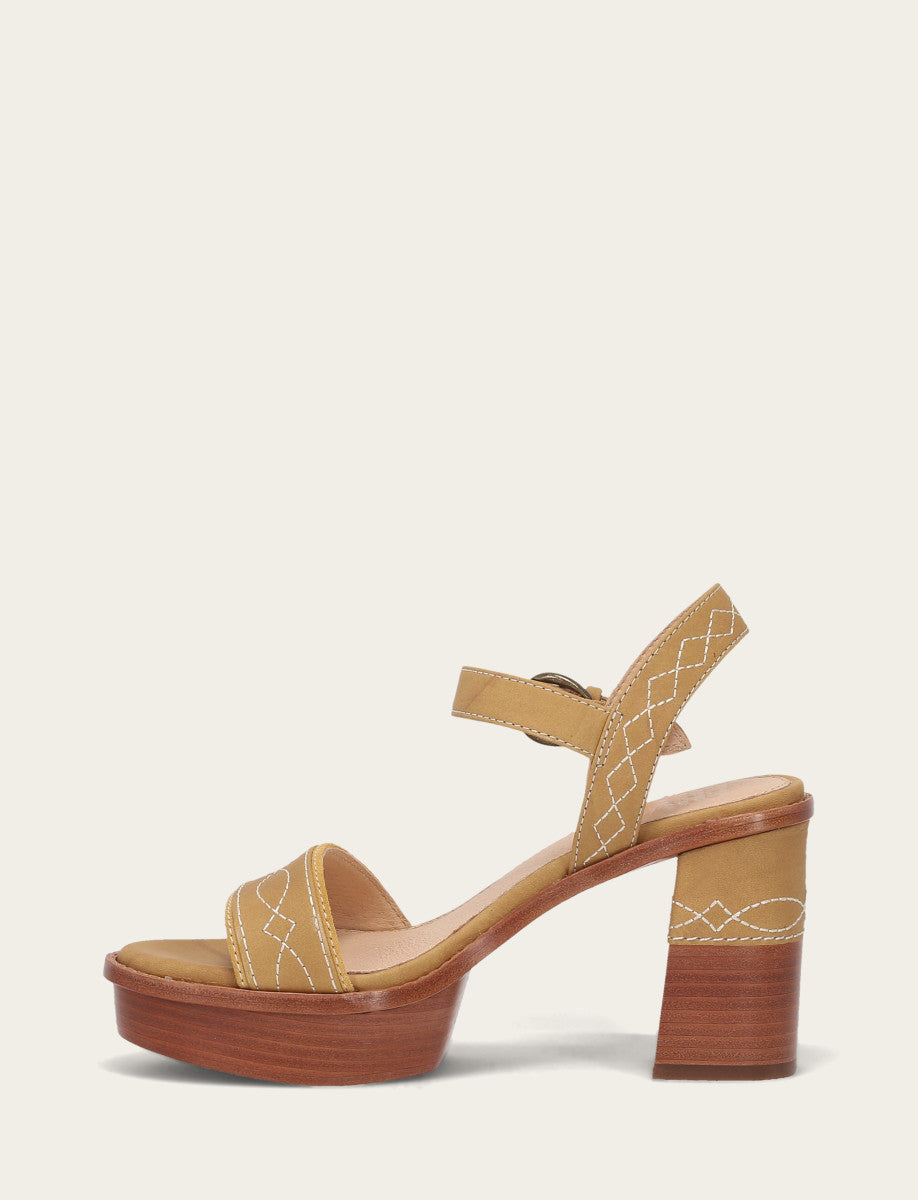 Frye Latest - Women’s Banana Pipa Woodstock Sandals
