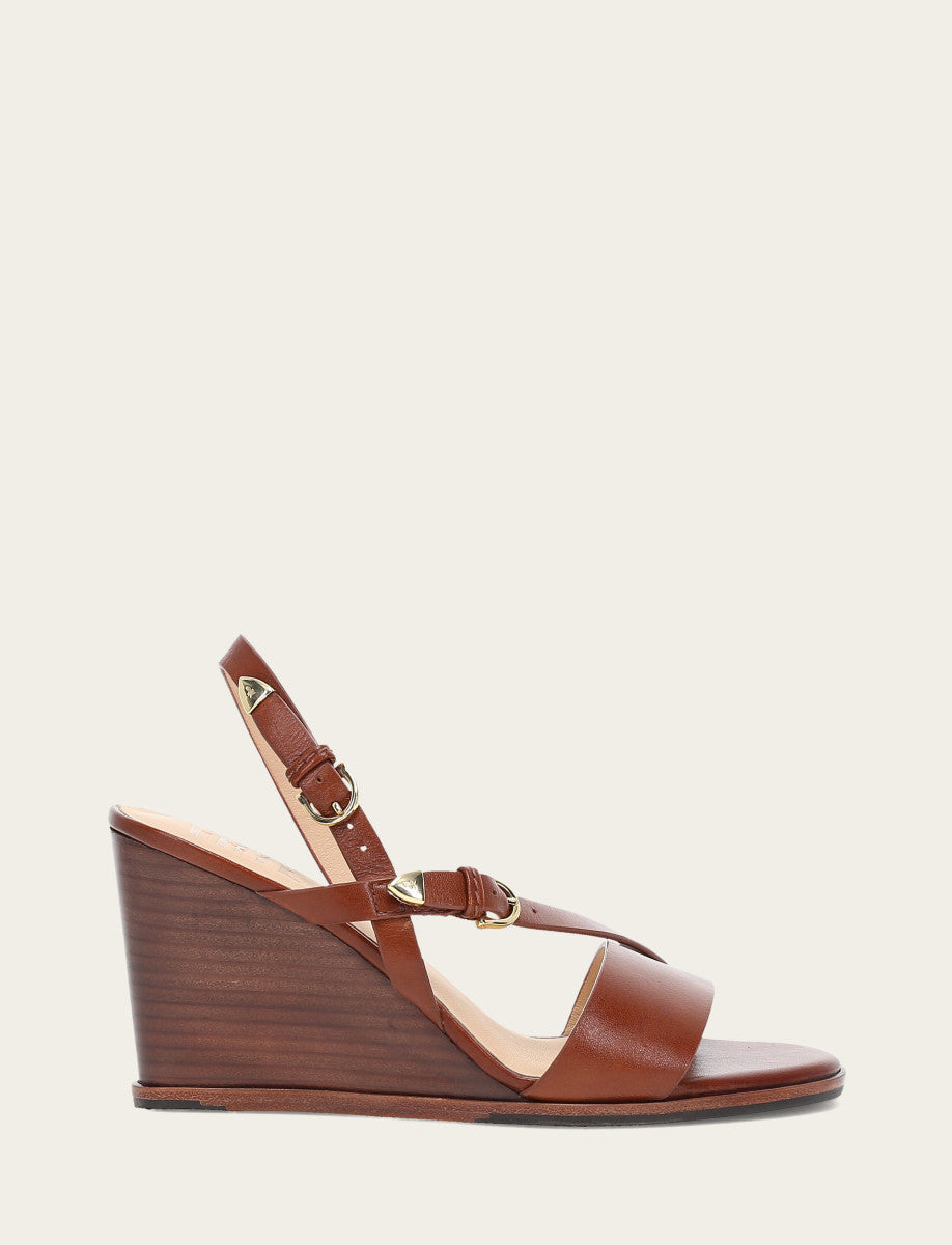 Frye Classic - Women's Cinnamon Rachel Buckle Sandals