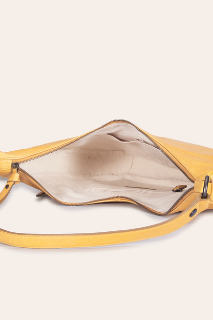 Frye Signature - Women's Melissa Crescent Hobo Handbag