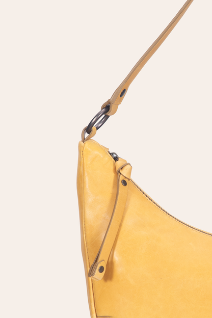 Frye Signature - Women's Melissa Crescent Hobo Handbag