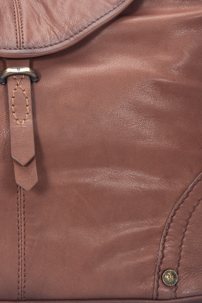 Frye Deals - Campus Cognac Hobo