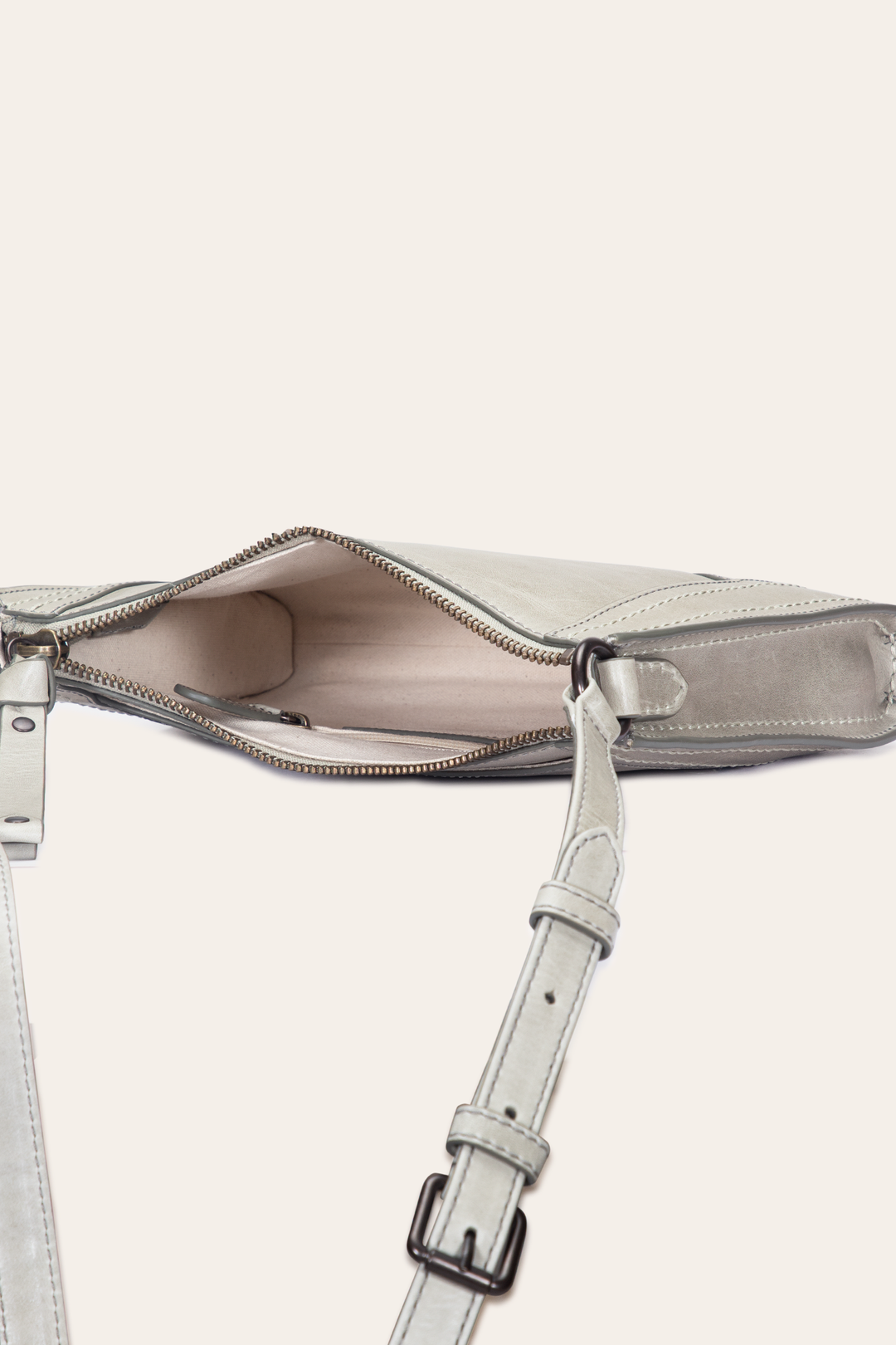 Frye Deals - Melissa Willow Zip Crossbody