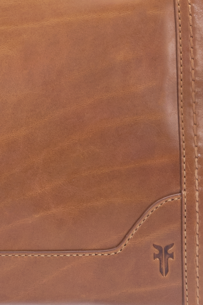 Frye Quality - Melissa Zip Crossbody in Burnt Terracotta