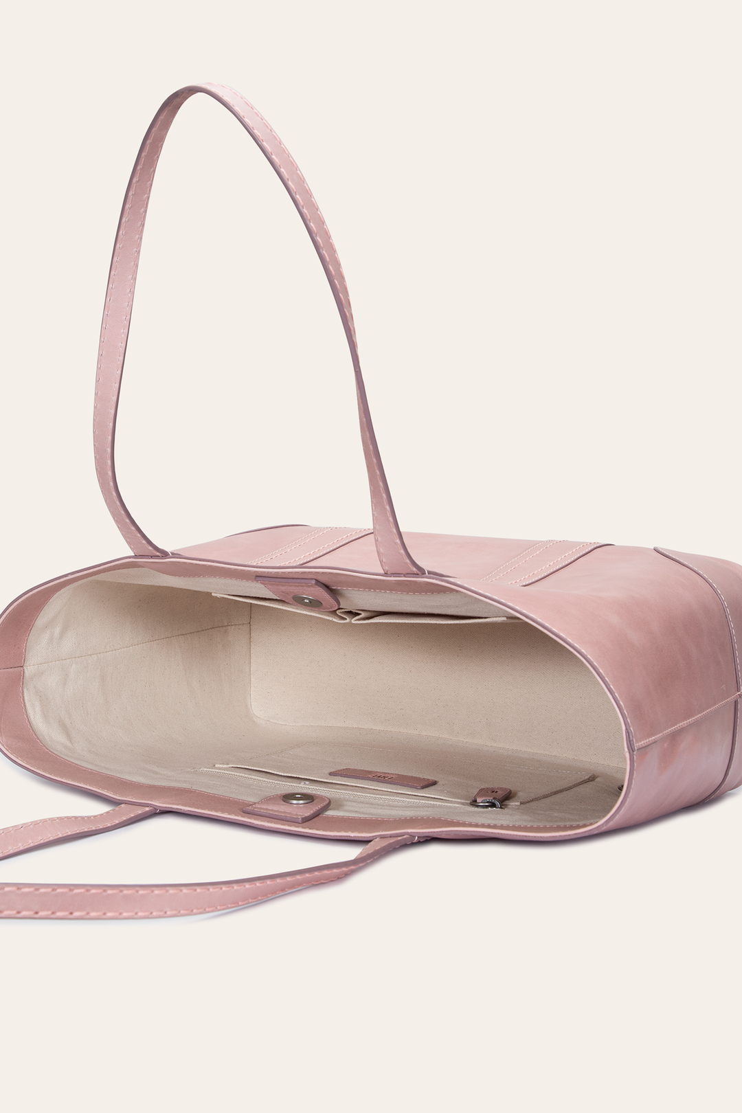 Frye Sale - Melissa Woodrose Shopper