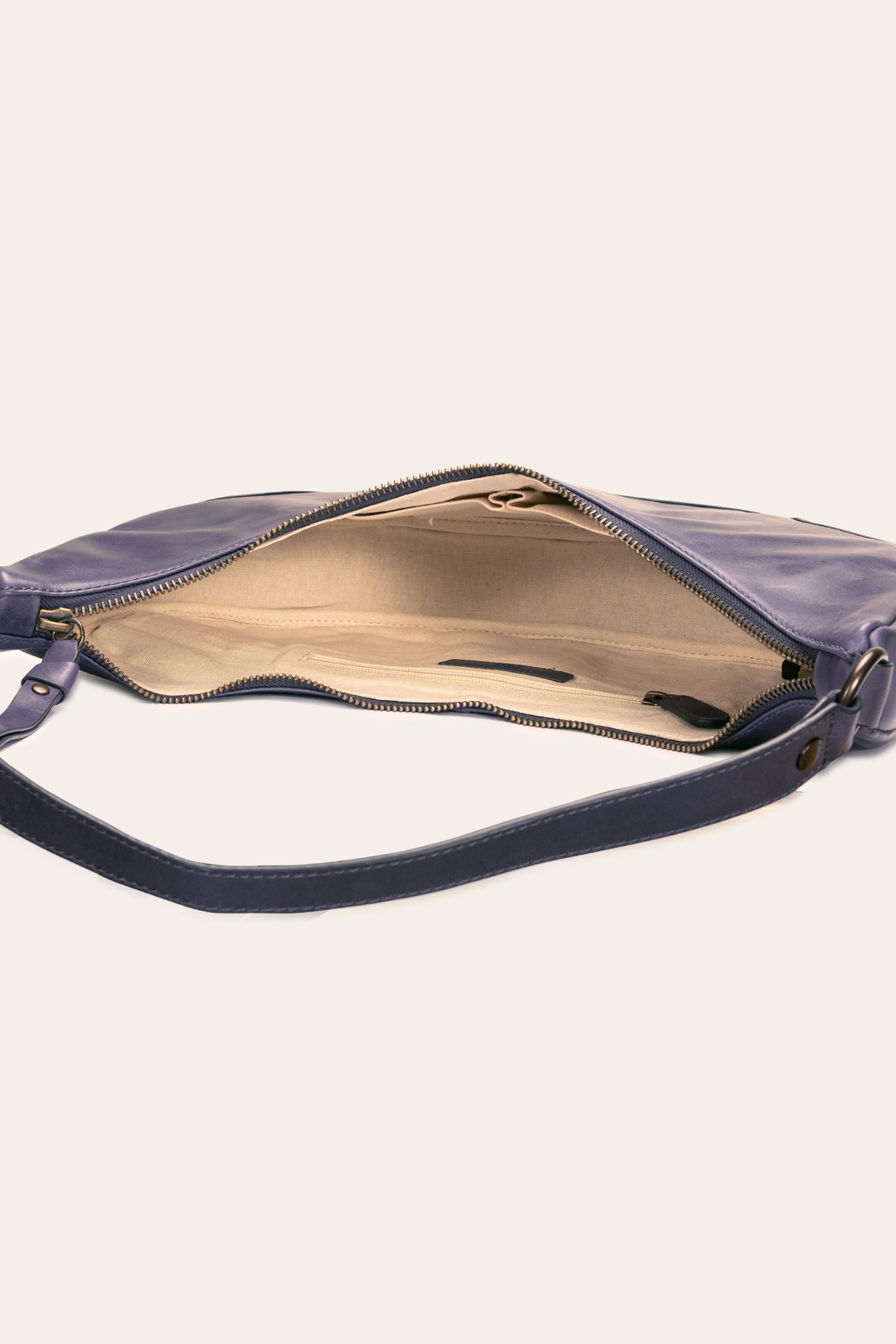 Frye Deals - Melissa Crescent Hobo in Eggplant