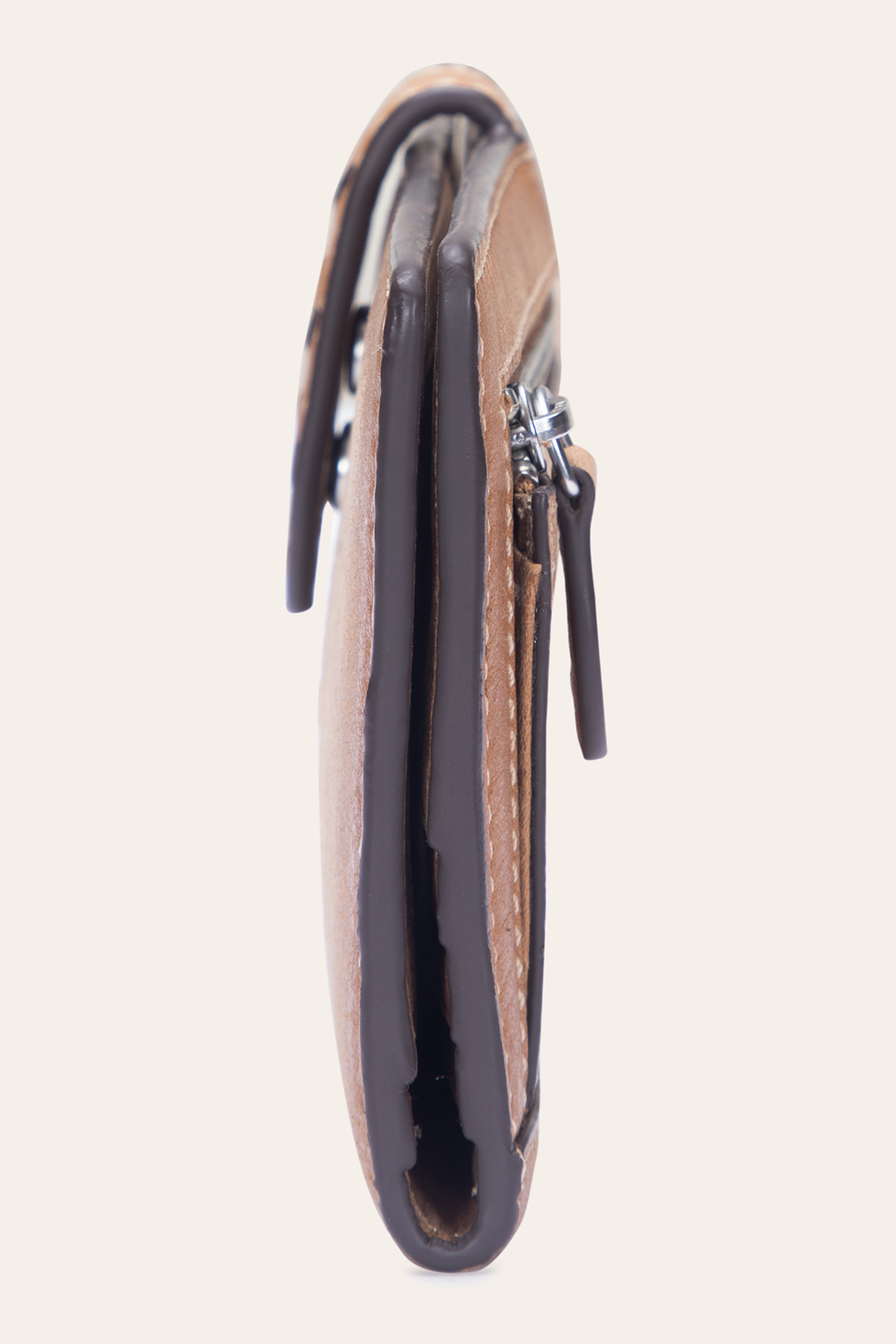 Frye Quality - Reed Slim Wallet in Tan