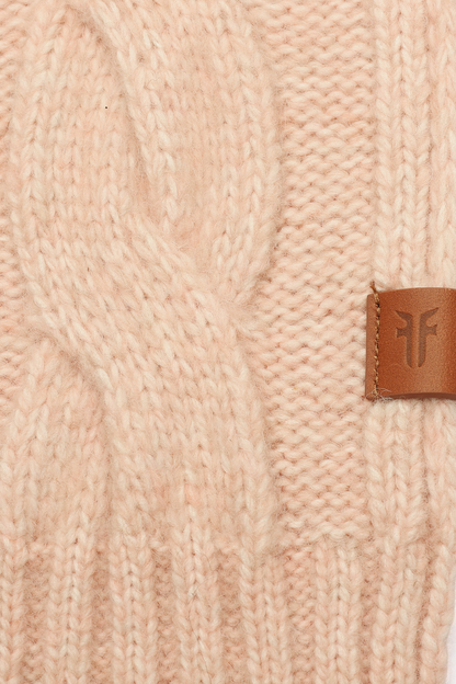 Frye Recommended - Rose Cloud Wide Cable Scarf