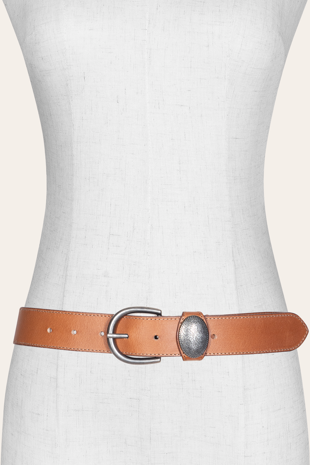 Frye Classic - Women’s Beige 35mm Belt With Concho On Loop