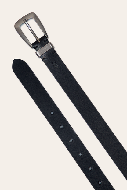 Frye Featured - Women’s Black 25mm Belt With Metal Loop