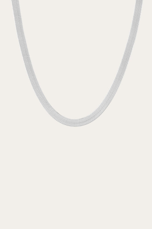 Frye Great Value - Women’s Extra Bold Herringbone Necklace | Aurate x The Frye Company