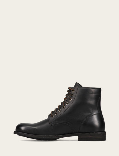 Frye Featured - Men's Black Tyler Flex Lace Up Boots