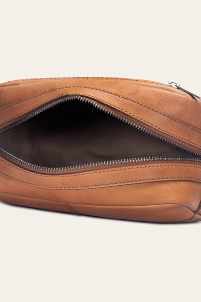 Frye Quality - Nash Cognac Dopp Kit